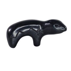 Black Carved Stone Bear Animal Figurine Southwestern Zuni Fetish Style Signed